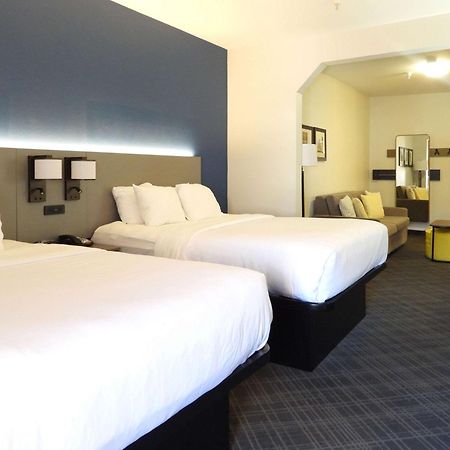 Comfort Suites Crossville Bagian luar foto
