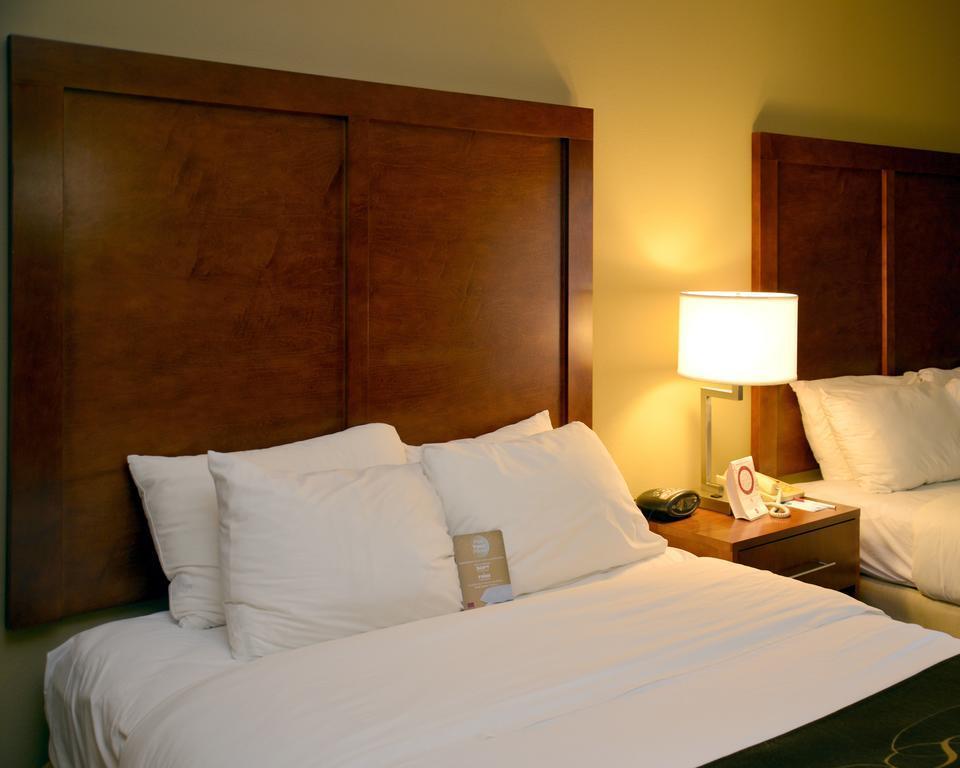 Comfort Suites Crossville Bagian luar foto