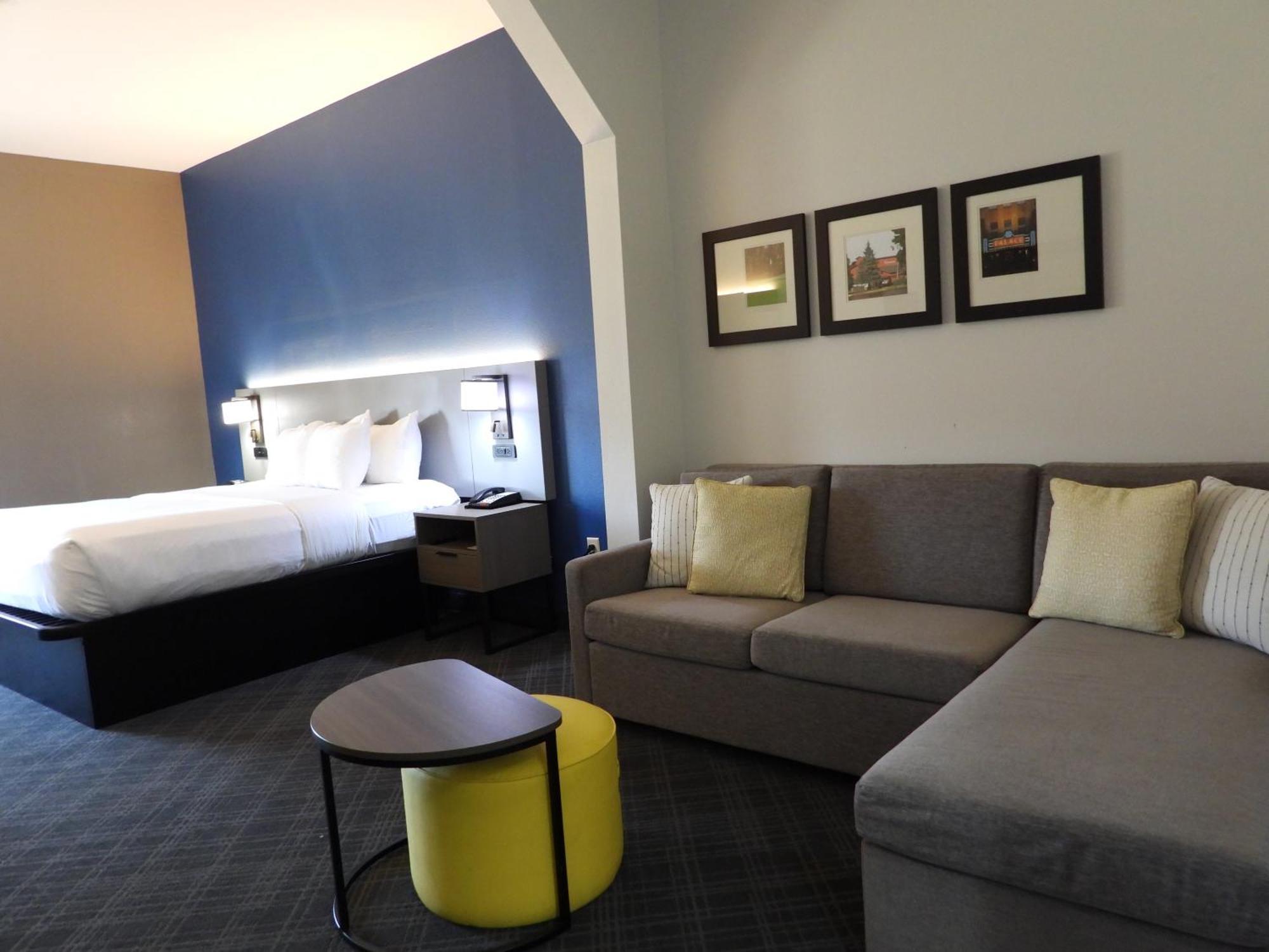 Comfort Suites Crossville Bagian luar foto