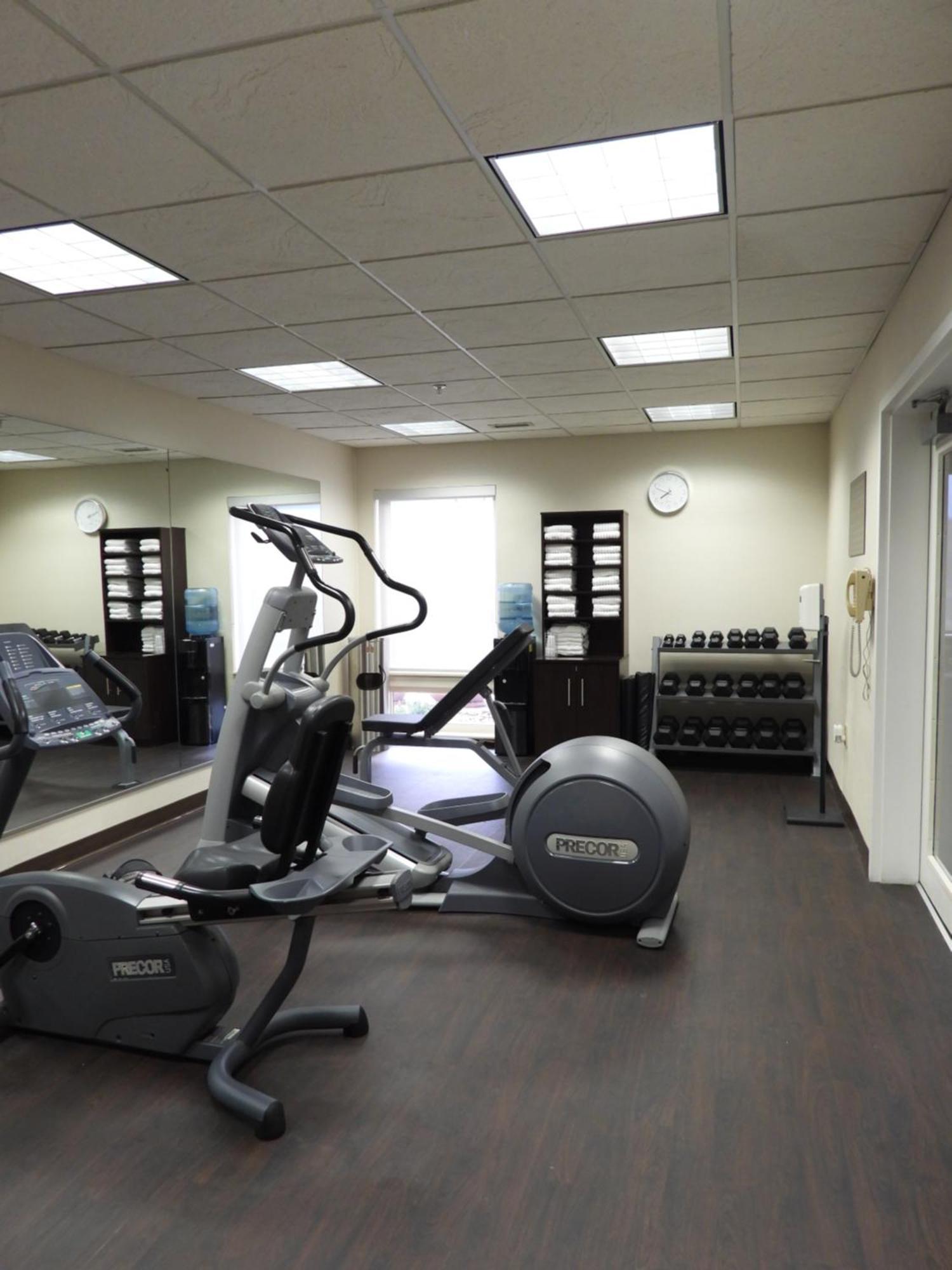 Comfort Suites Crossville Bagian luar foto