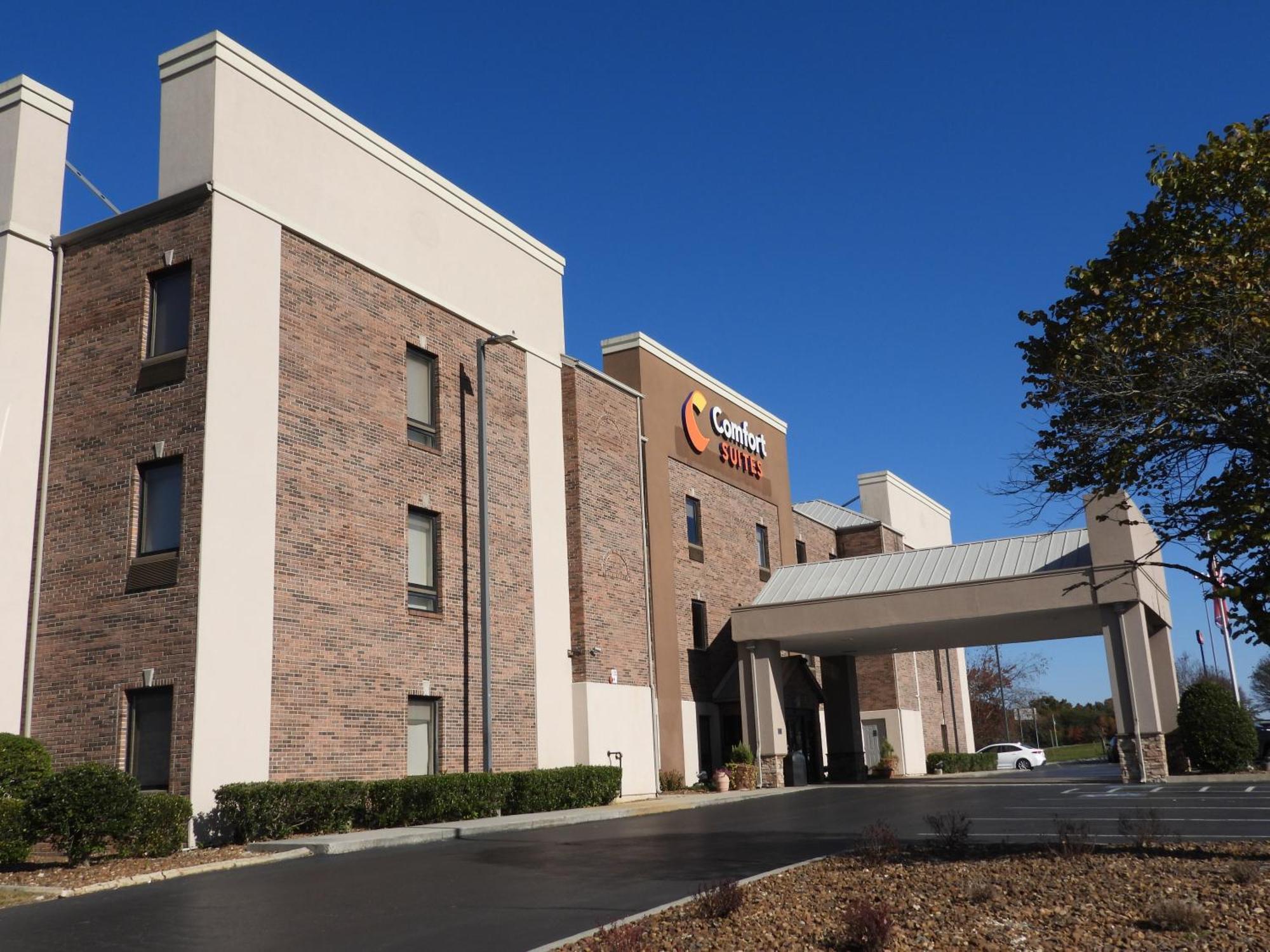 Comfort Suites Crossville Bagian luar foto