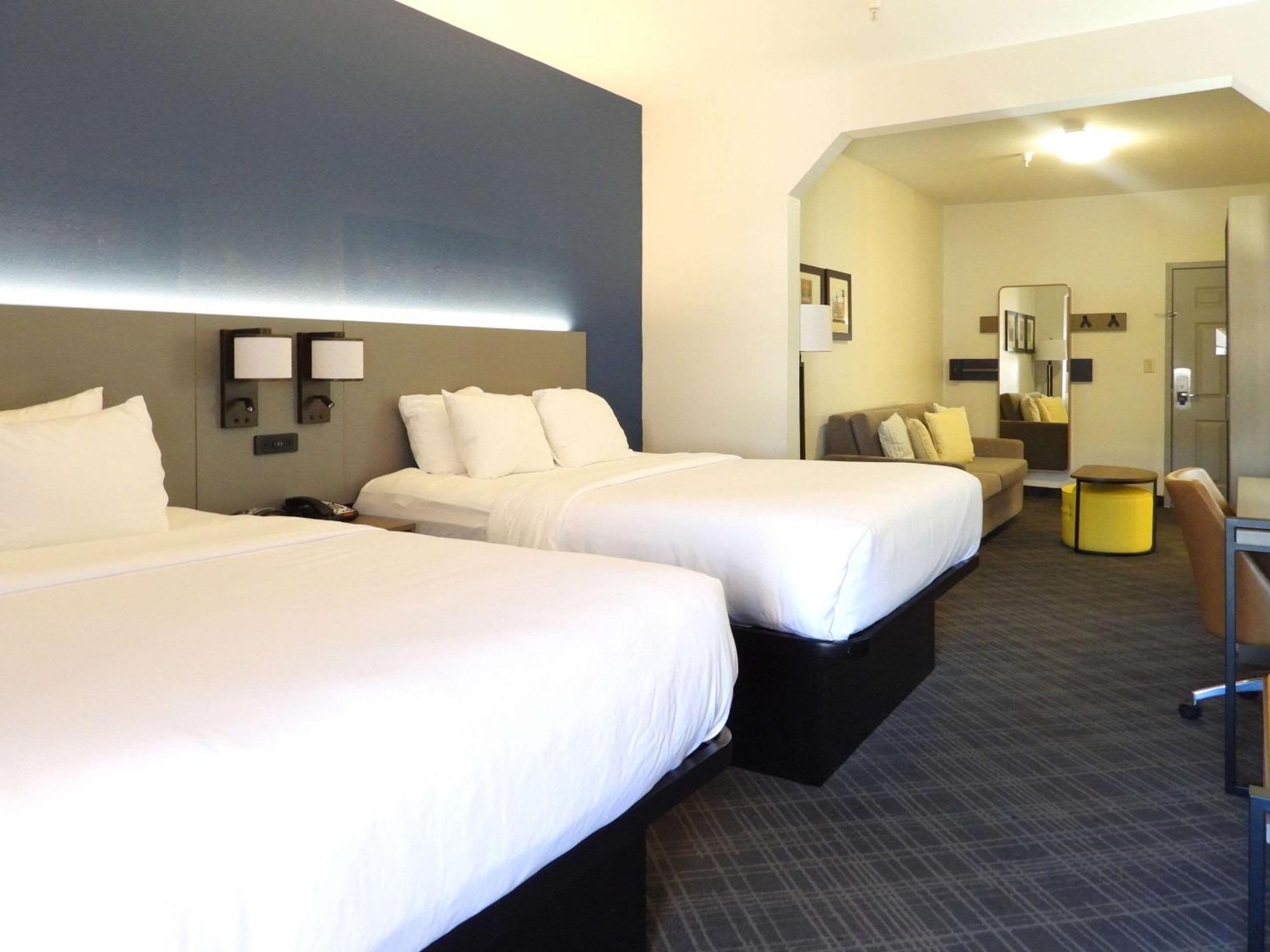 Comfort Suites Crossville Bagian luar foto